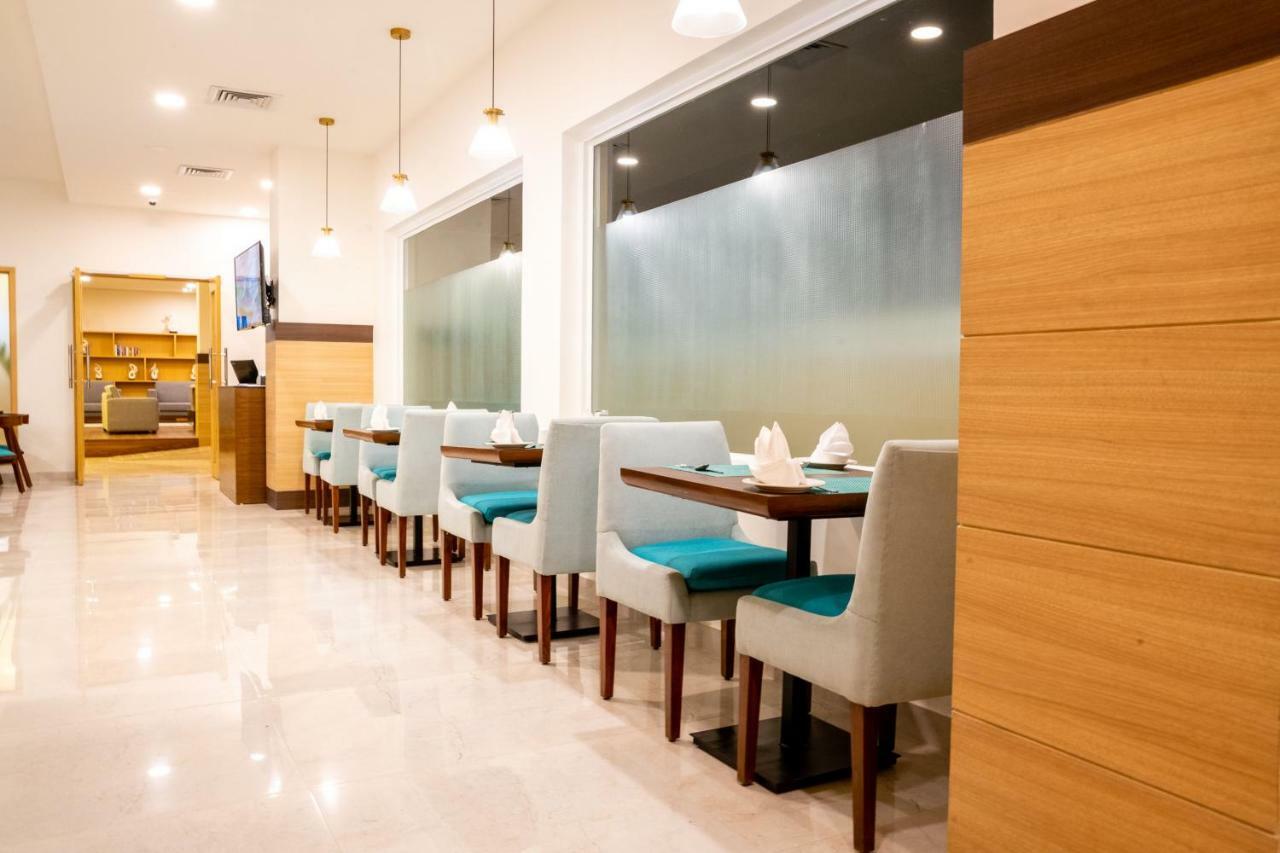 Vivanta Chitwan Bharatpur Bharatpur  Eksteriør billede